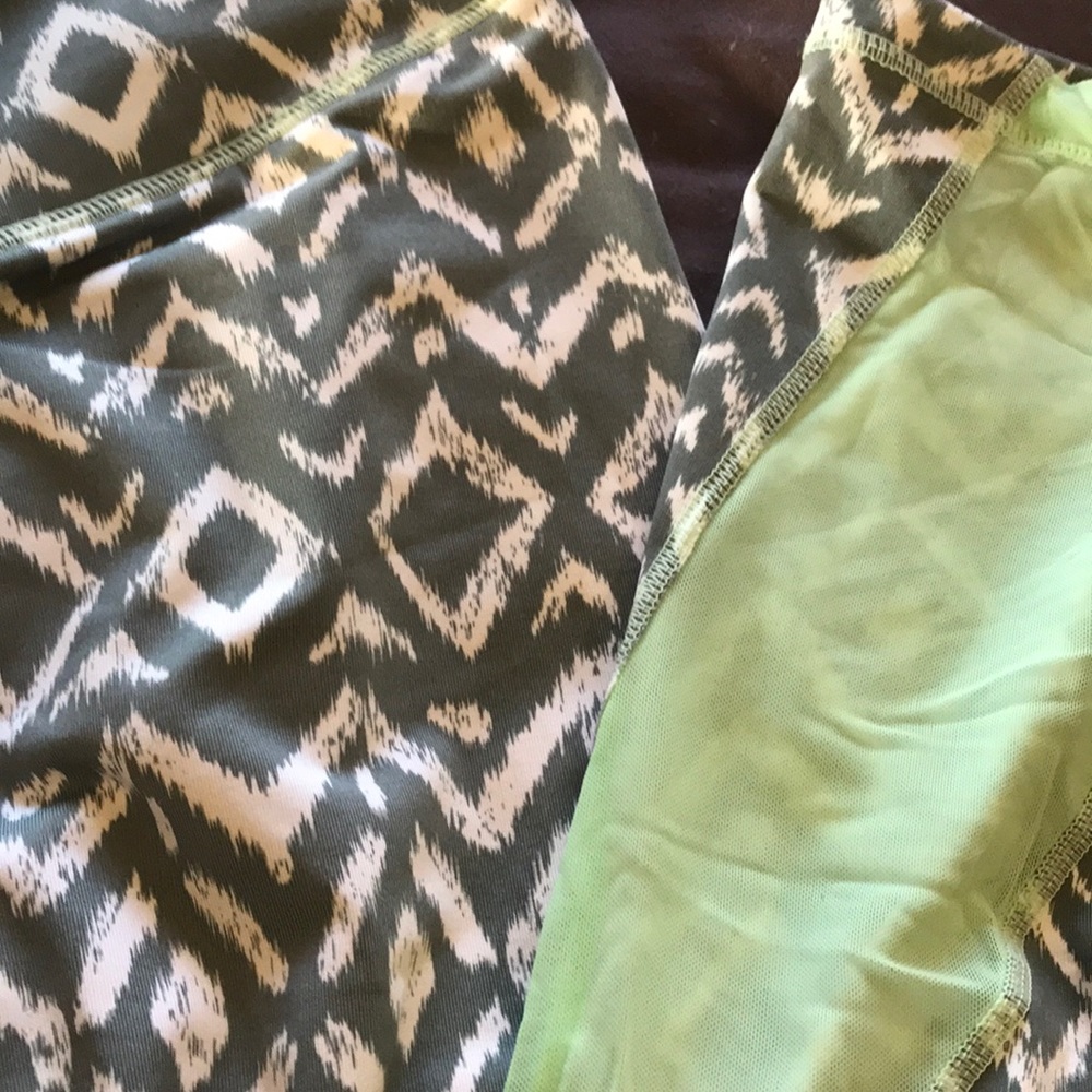 PacSun Athletic Leggings with Mesh Panel - Picture 3 of 4